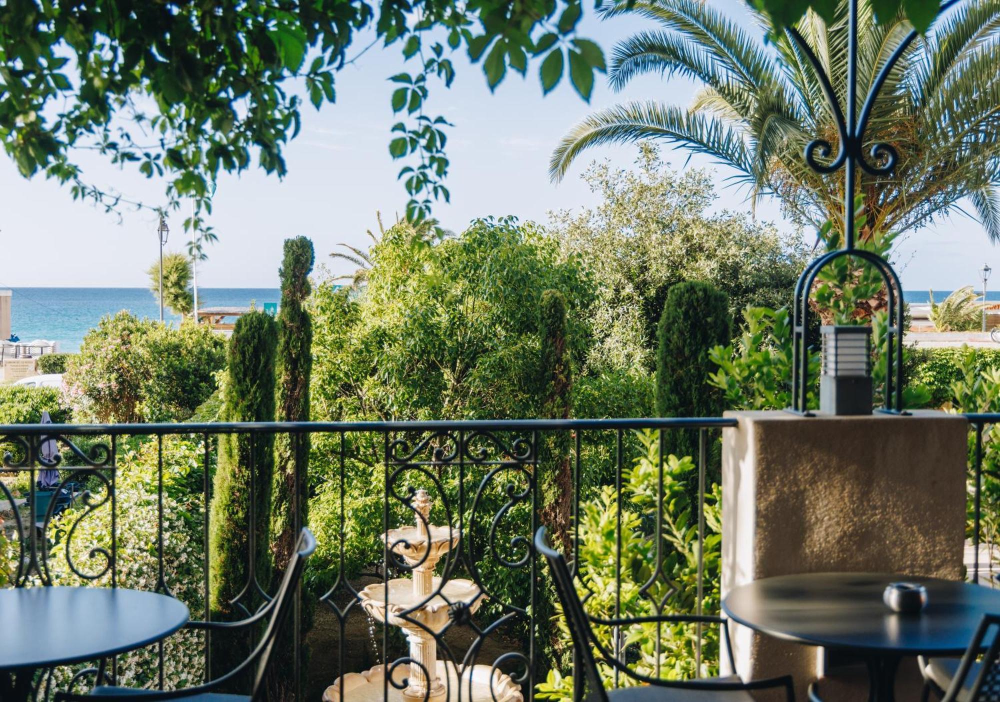 Hôtel Liberata&Spa LʼÎle-Rousse Esterno foto