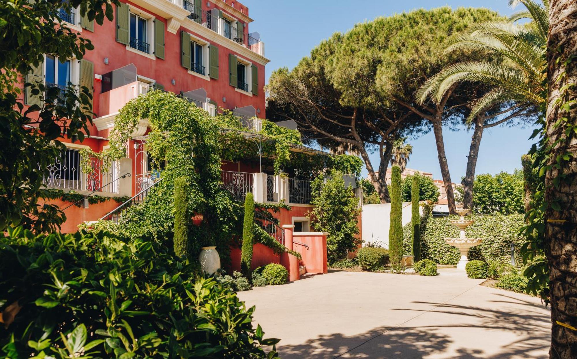 Hôtel Liberata&Spa LʼÎle-Rousse Esterno foto