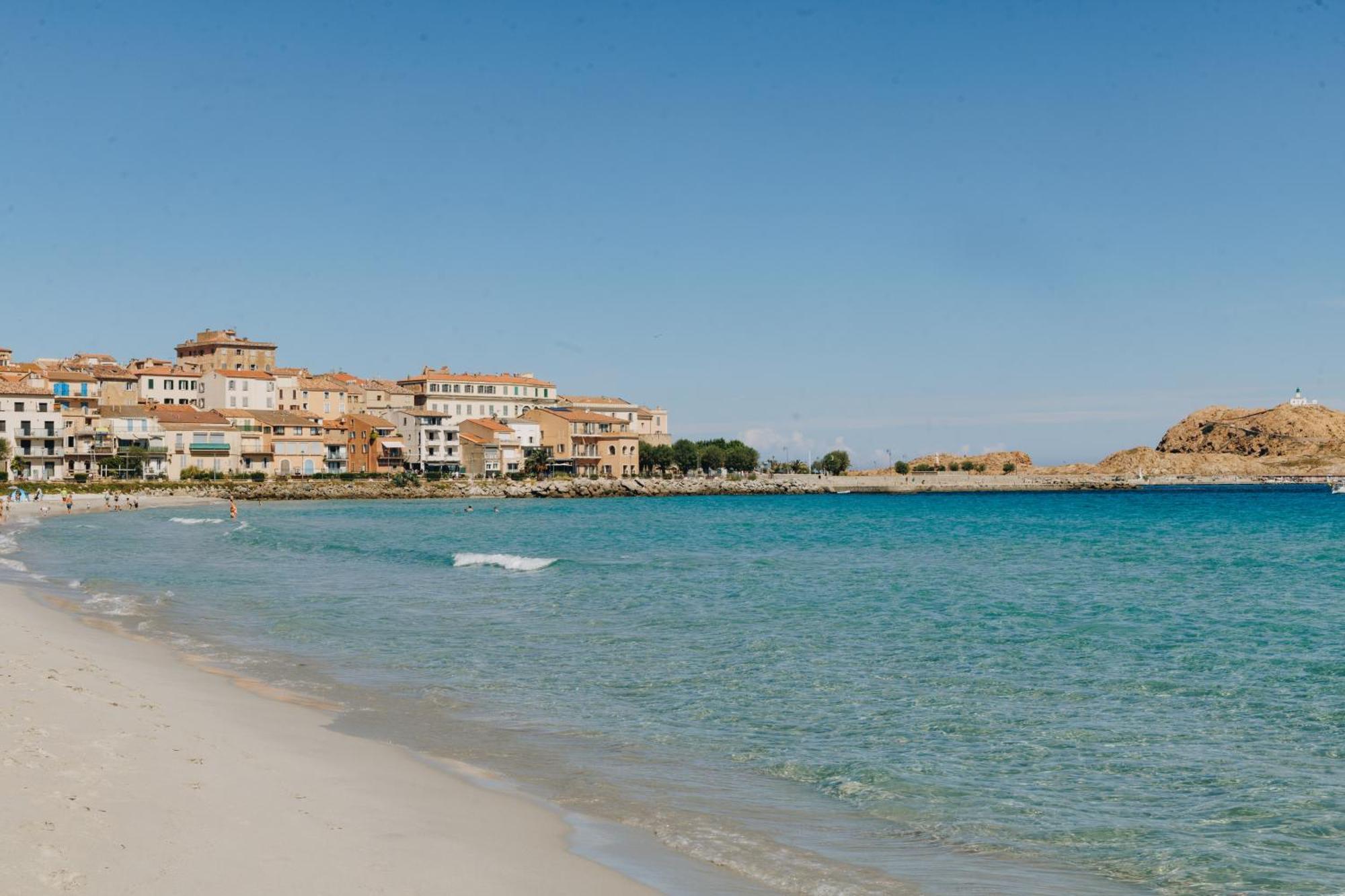 Hôtel Liberata&Spa LʼÎle-Rousse Esterno foto